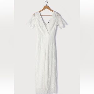 Lulus “Glorious Love” White Lace Jumpsuit / NWT (size M)